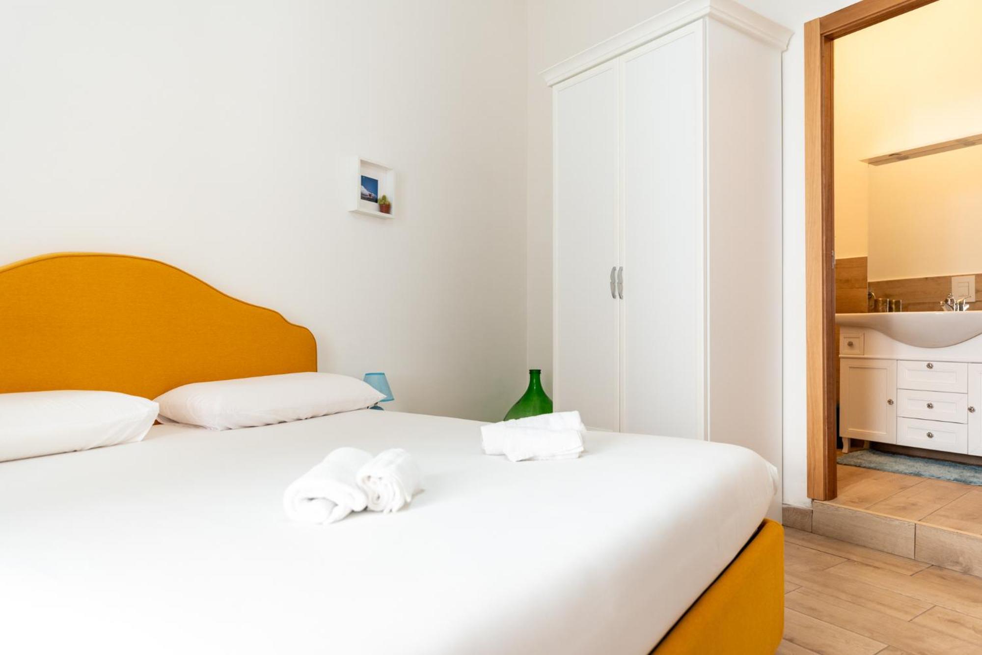 Tombolata Hotell Neapel Exteriör bild