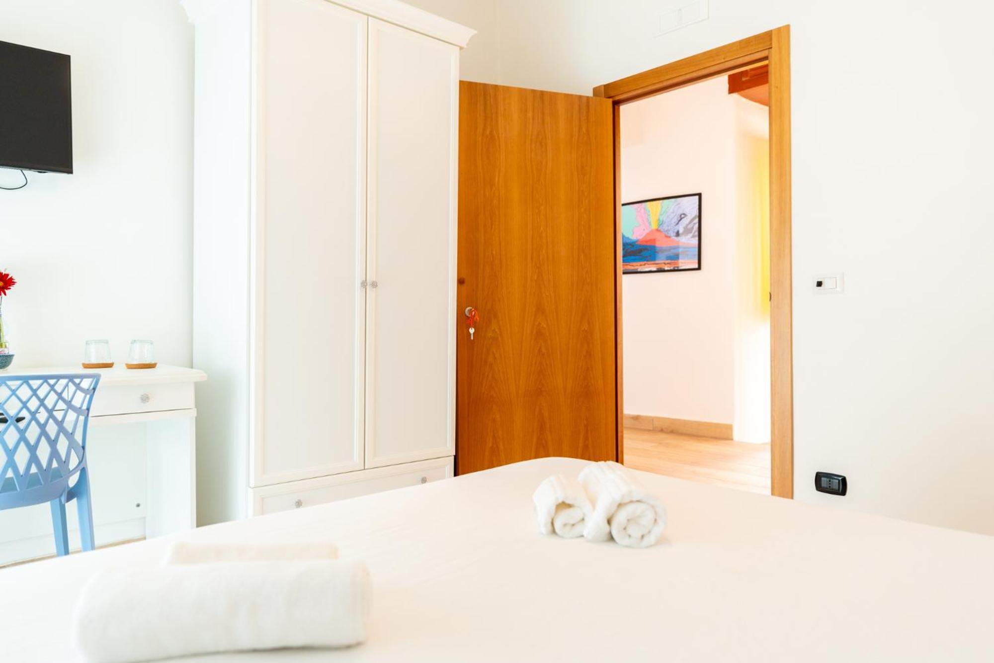 Tombolata Hotell Neapel Exteriör bild